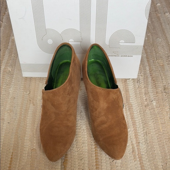 Belle by Sigerson Morrison suede ankle booties - Picture 2 of 5